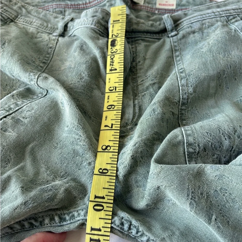 Anthropologie The Wanderer Pants‎ Size 31 Sage Green Jacquard Palm Tree Print